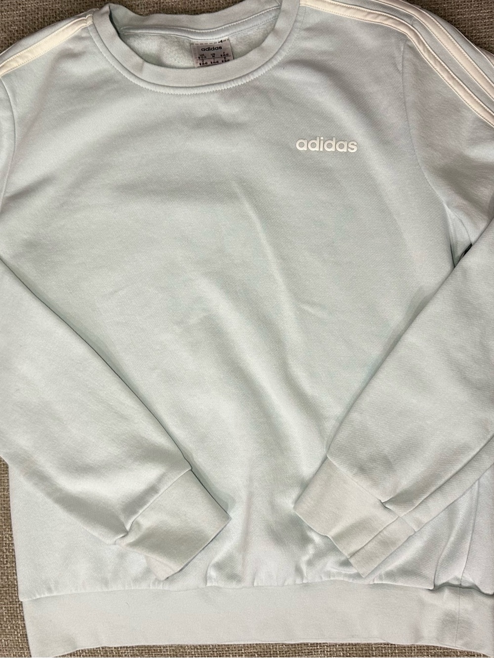 adidas Crewneck Sweatshirt in Soft Mint